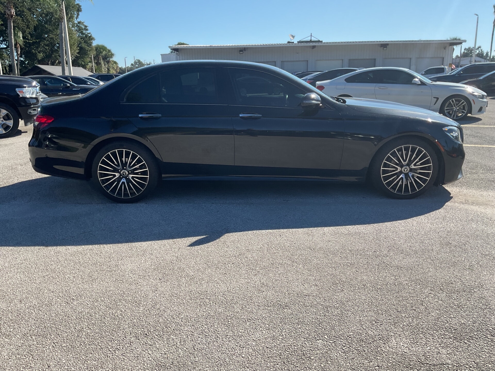 Florida Fine Cars - Used vehicle - SEDAN MERCEDES-BENZ E-CLASS 2022