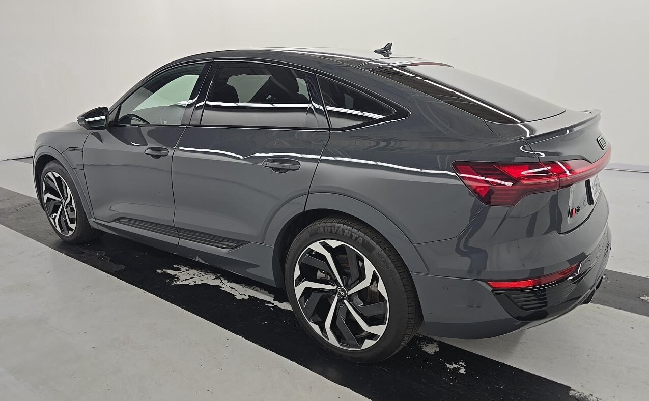 2024 AUDI Q8 E-TRON SPORTBACK S LINE PREMIUM PLUS photo 5