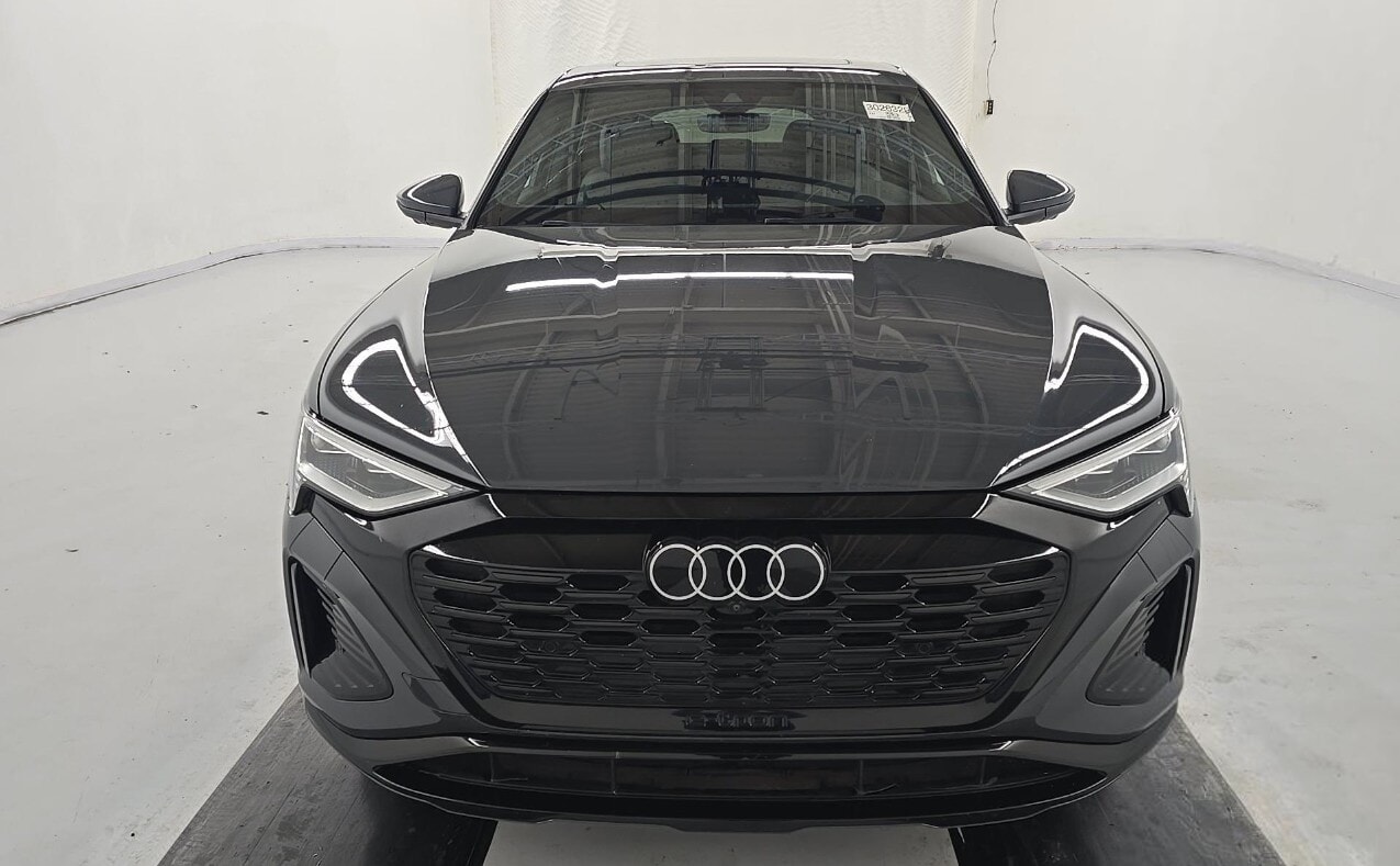 2024 AUDI Q8 E-TRON SPORTBACK S LINE PREMIUM PLUS photo 6