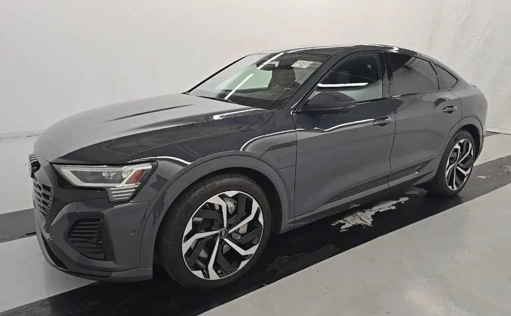 2024 AUDI Q8 E-TRON SPORTBACK S LINE PREMIUM PLUS photo 1
