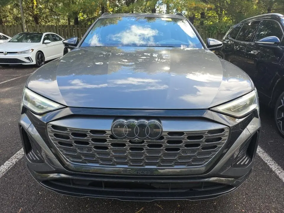 2024 AUDI Q8 E-TRON PRESTIGE photo 6