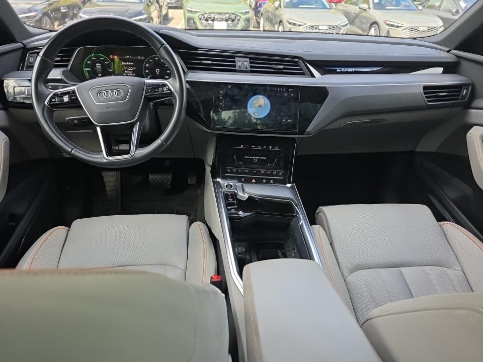 2024 AUDI Q8 E-TRON PRESTIGE photo 12