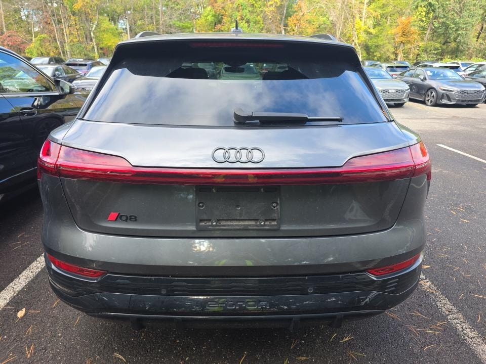 2024 AUDI Q8 E-TRON PRESTIGE photo 17