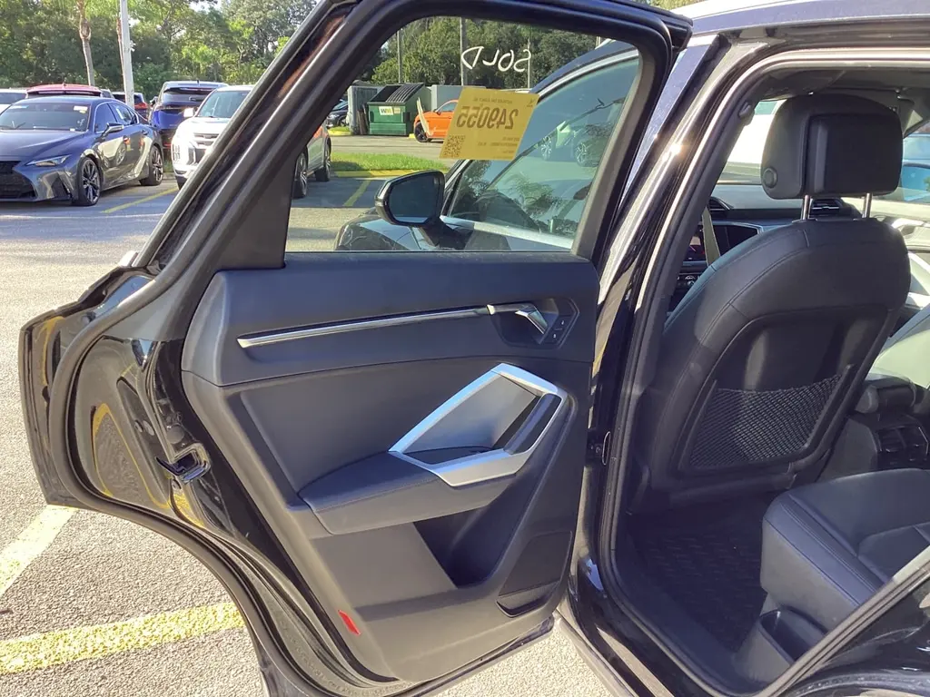 2022 AUDI Q3 PREMIUM photo 9