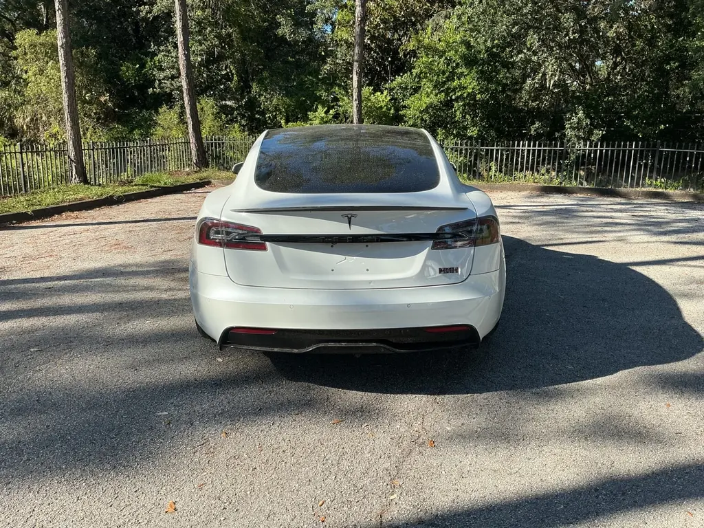 2022 TESLA MODEL S photo 4