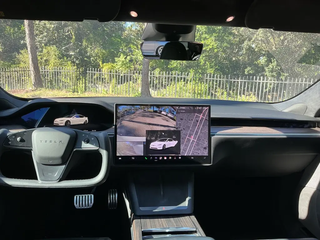 2022 TESLA MODEL S photo 13