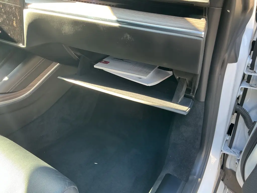 2022 TESLA MODEL S photo 19