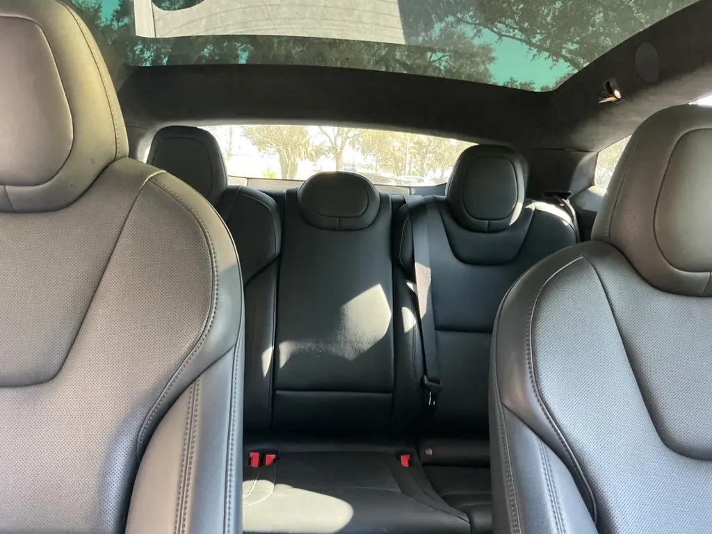 2022 TESLA MODEL S photo 20