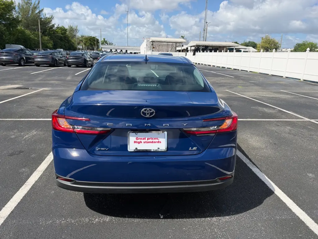 2026 TOYOTA CAMRY LE photo 4