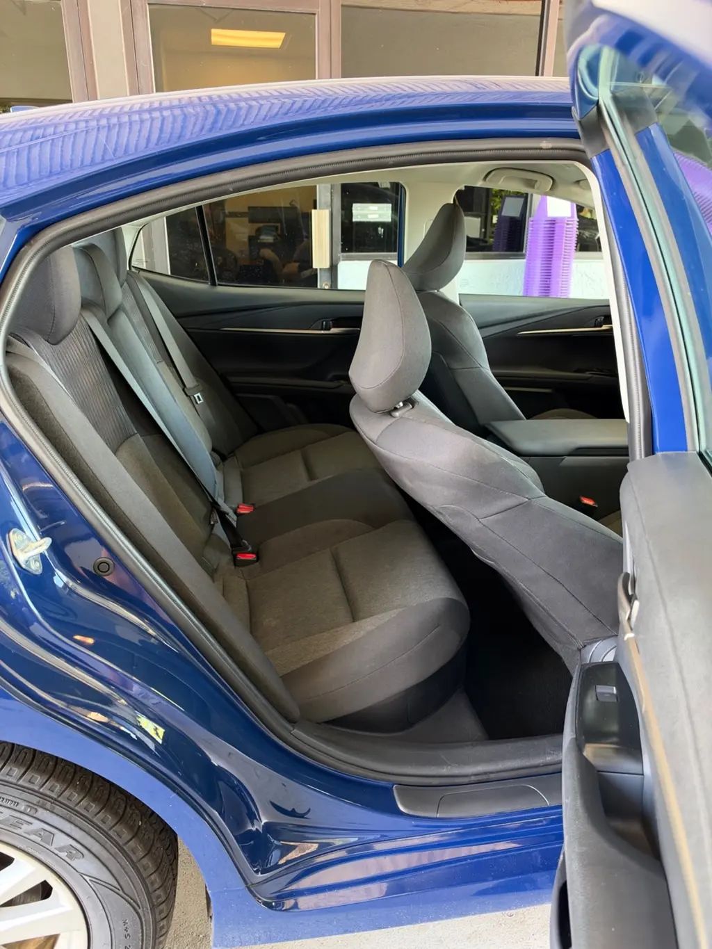 2026 TOYOTA CAMRY LE photo 12