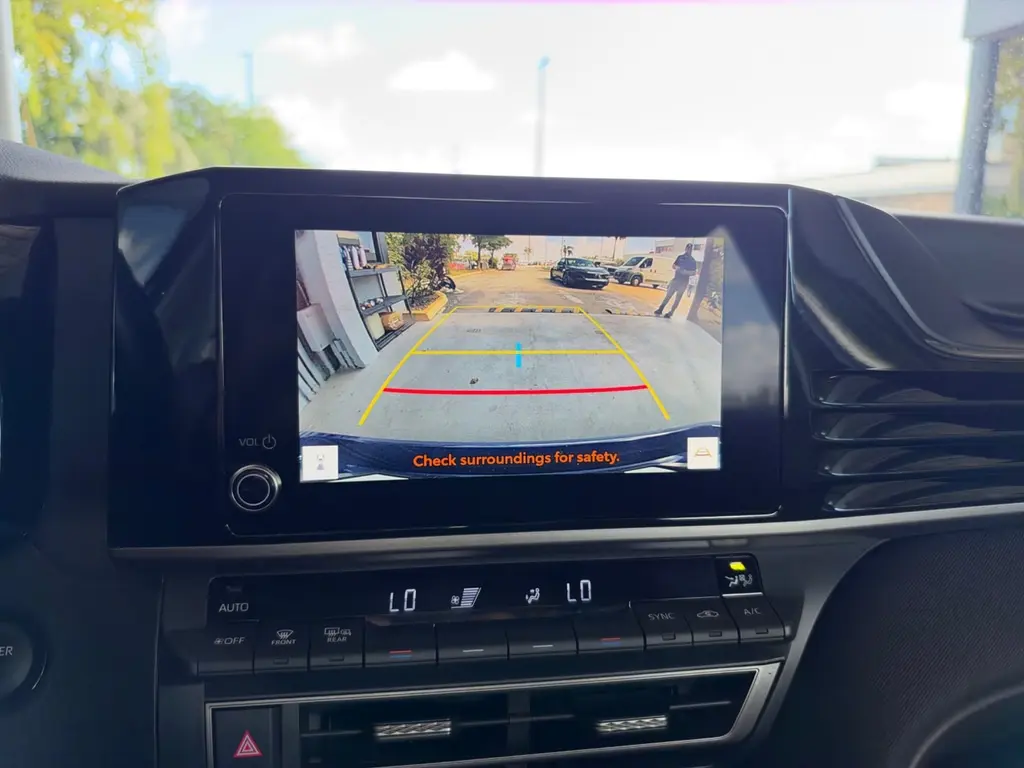 2026 TOYOTA CAMRY LE photo 22