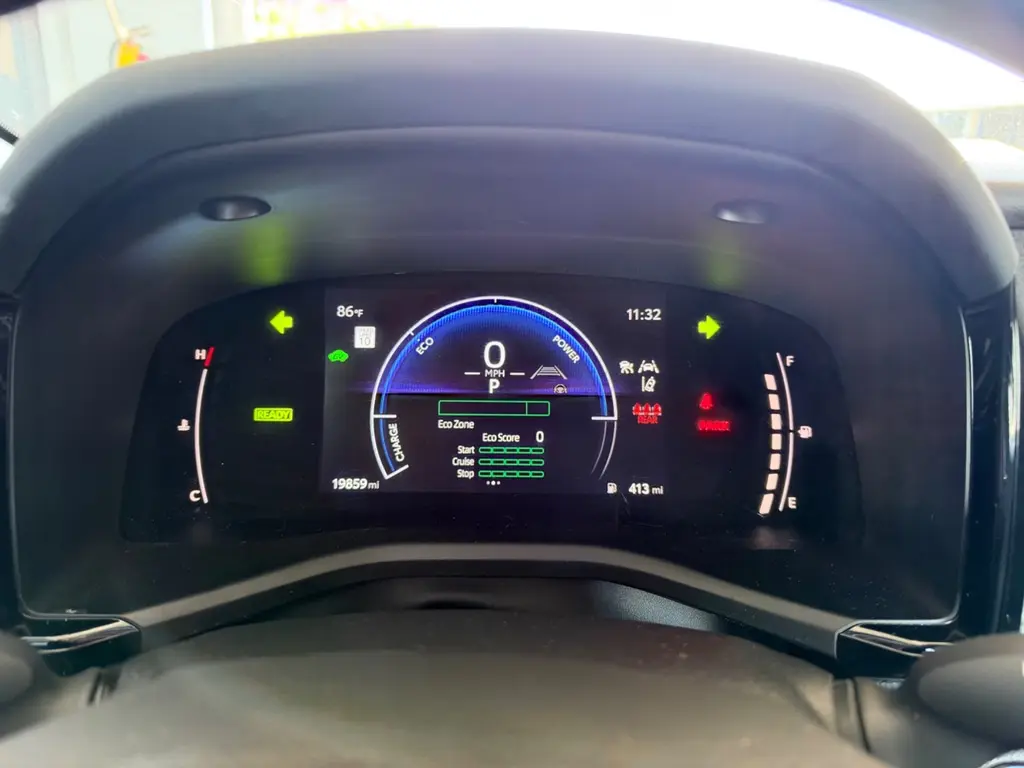2026 TOYOTA CAMRY LE photo 23