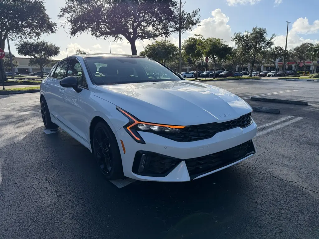 2026 KIA K5 GT-LINE photo 7