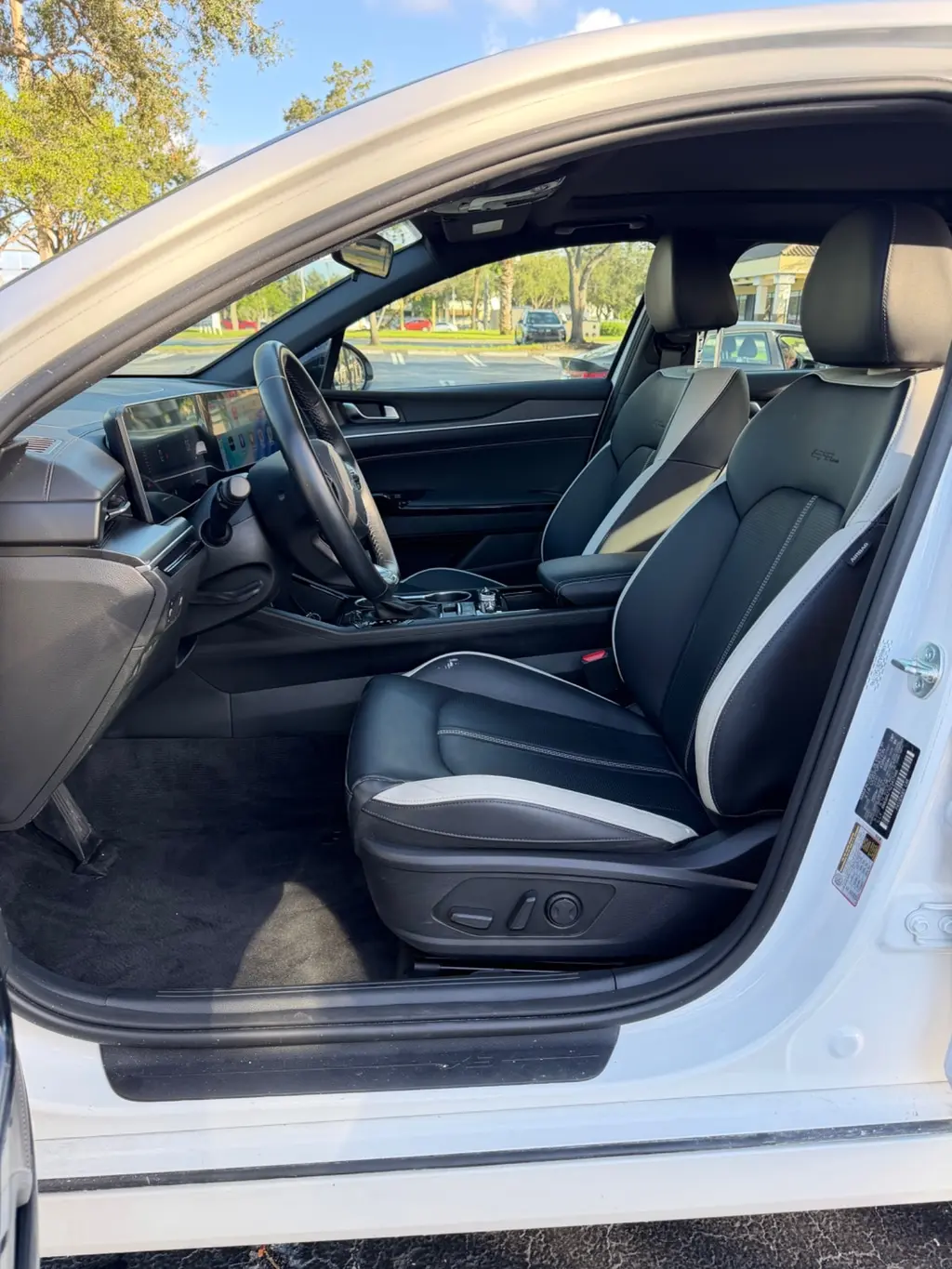 2026 KIA K5 GT-LINE photo 11