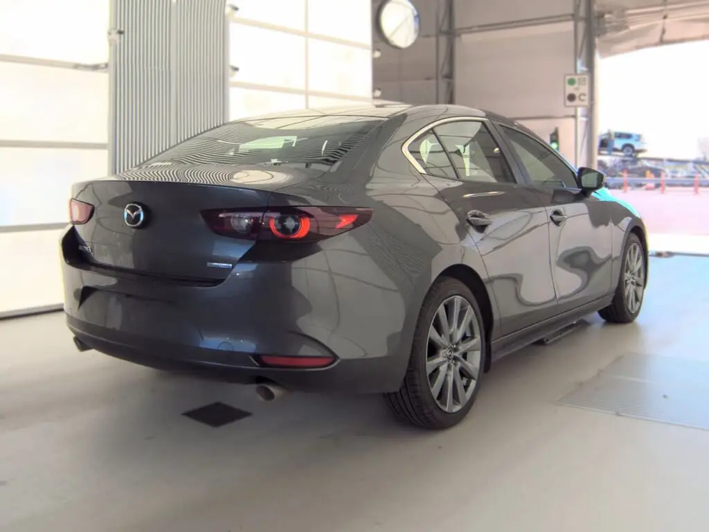 2025 MAZDA MAZDA3 2.5 S PREFERRED photo 2