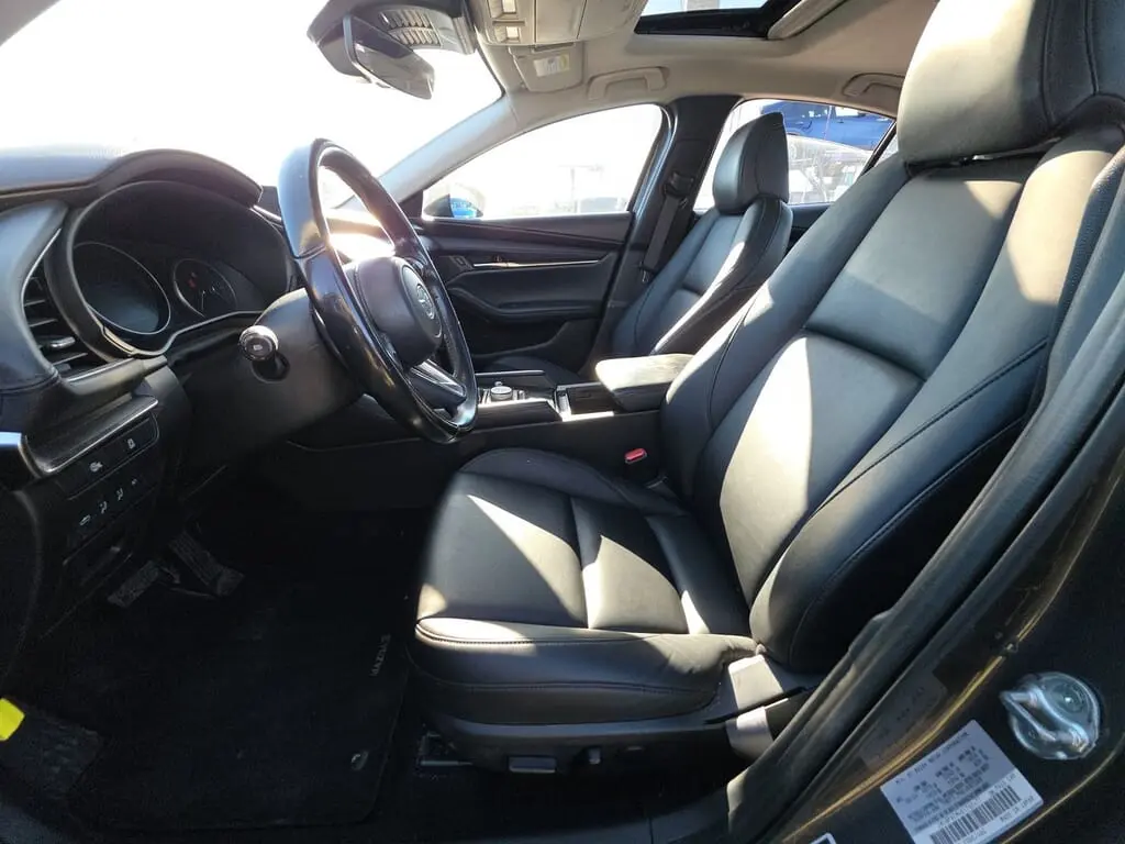 2025 MAZDA MAZDA3 2.5 S PREFERRED photo 8
