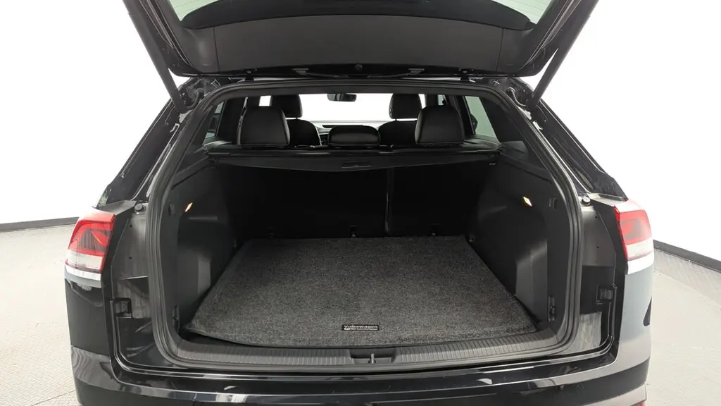 2023 VOLKSWAGEN ATLAS CROSS SPORT 3.6L V6 SE W/TECHNOLOGY photo 17