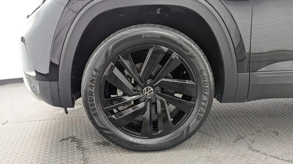 2023 VOLKSWAGEN ATLAS CROSS SPORT 3.6L V6 SE W/TECHNOLOGY photo 28