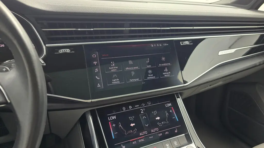 2023 AUDI Q7 PREMIUM PLUS photo 31