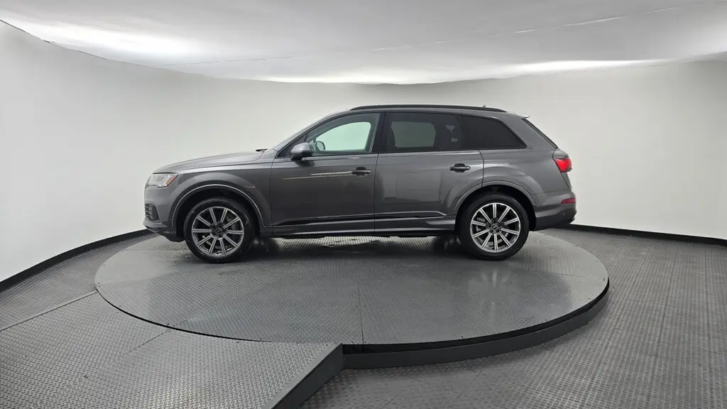 2023 AUDI Q7 PREMIUM PLUS photo 2