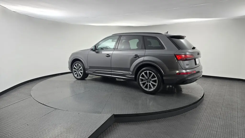 2023 AUDI Q7 PREMIUM PLUS photo 5