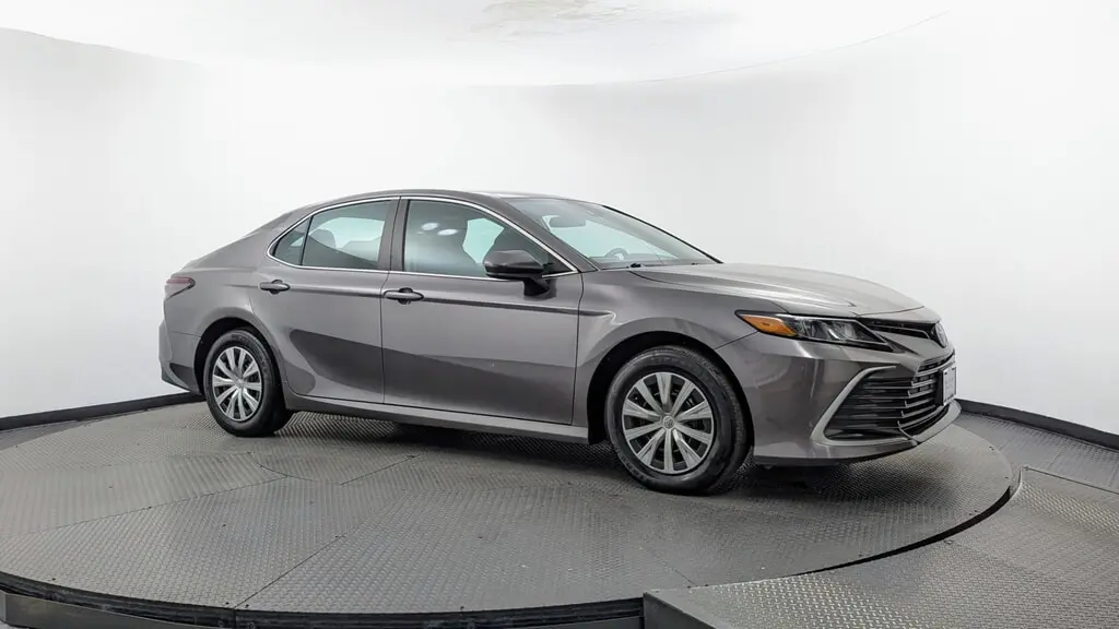 2023 TOYOTA CAMRY HYBRID LE photo 10