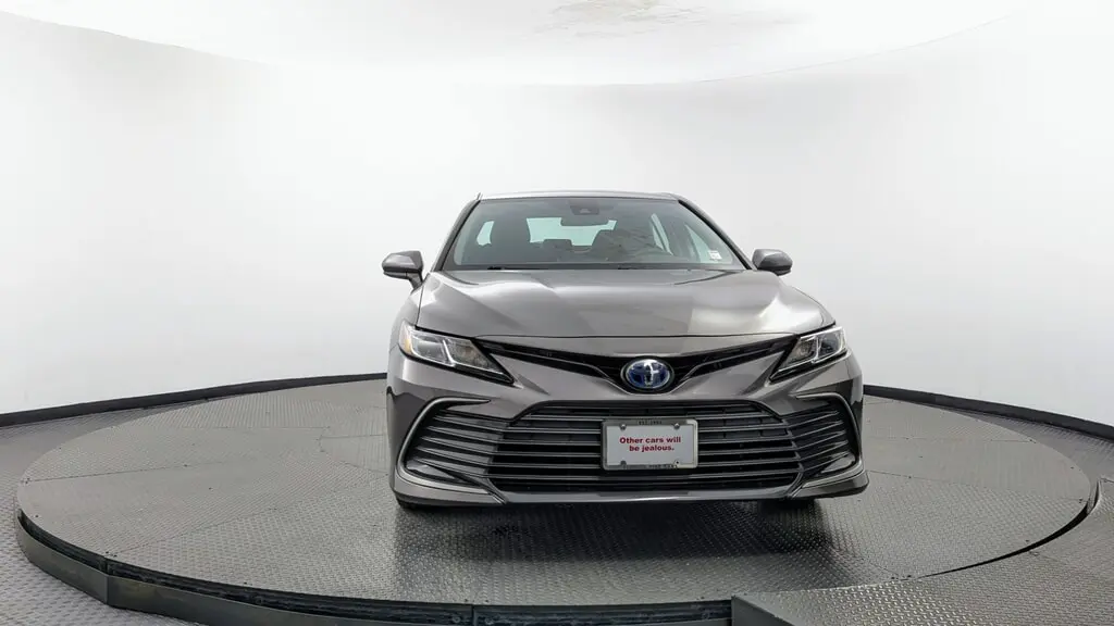 2023 TOYOTA CAMRY HYBRID LE photo 11