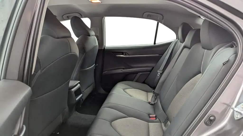 2023 TOYOTA CAMRY HYBRID LE photo 16