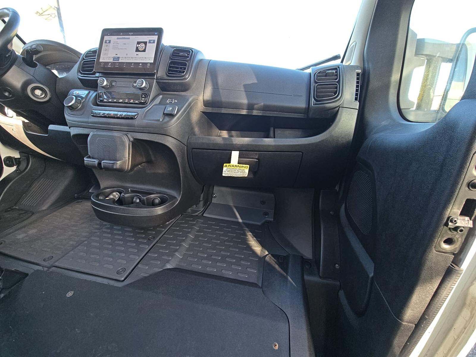 2024 RAM PROMASTER DELIVERY VAN BEV 3500 photo 8