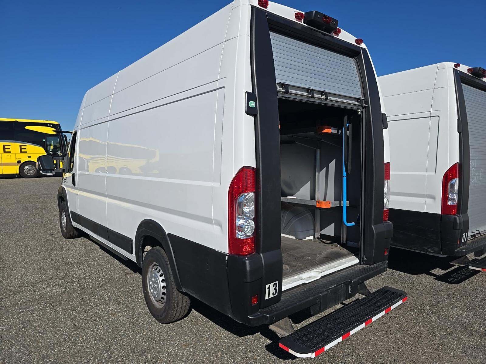 2024 RAM PROMASTER DELIVERY VAN BEV 3500 photo 16