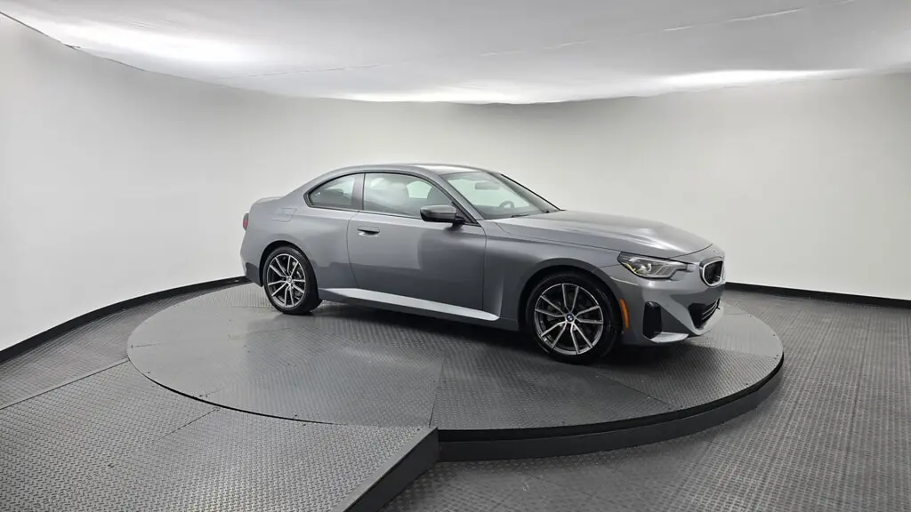 2026 BMW 2 SERIES 230I XDRIVE photo 8