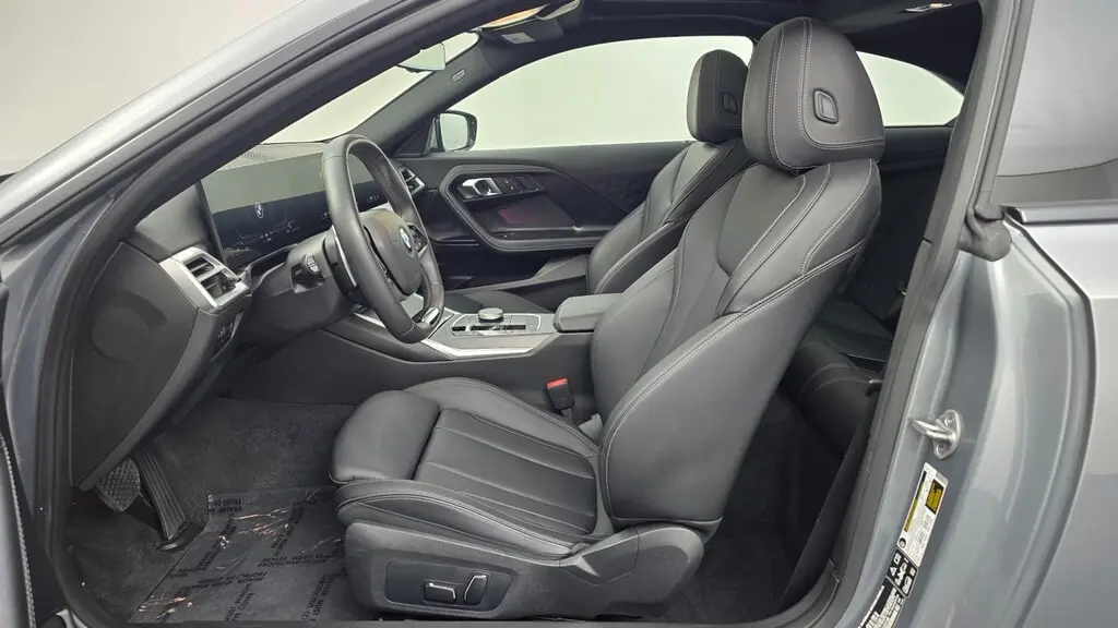 2026 BMW 2 SERIES 230I XDRIVE photo 12