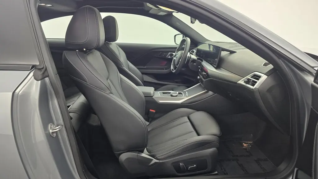 2026 BMW 2 SERIES 230I XDRIVE photo 17
