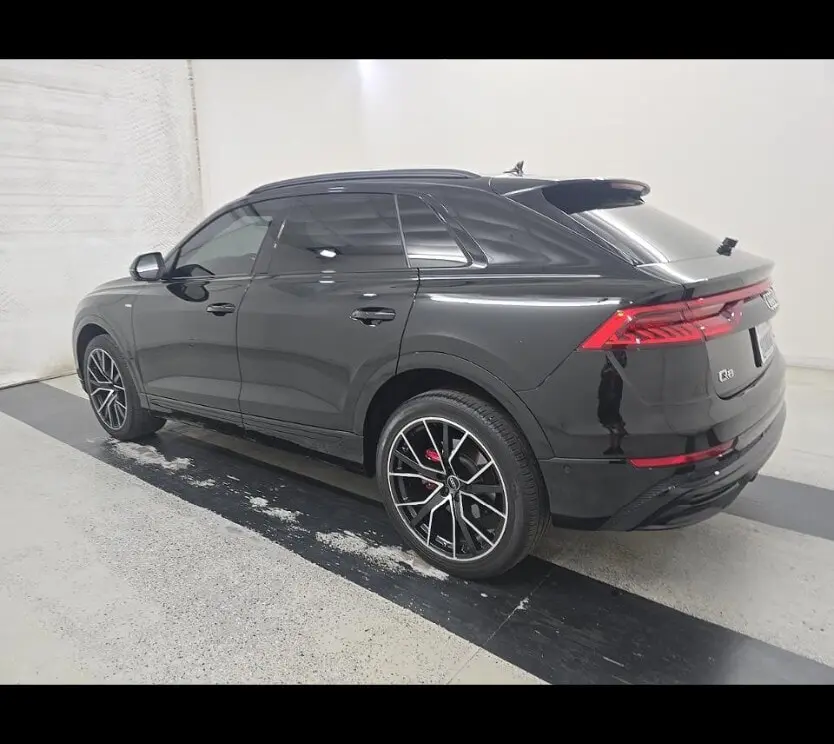 2023 AUDI Q8 PREMIUM PLUS photo 3
