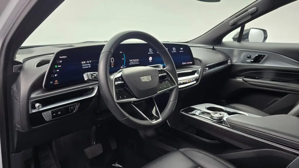 2024 CADILLAC LYRIQ TECH photo 23