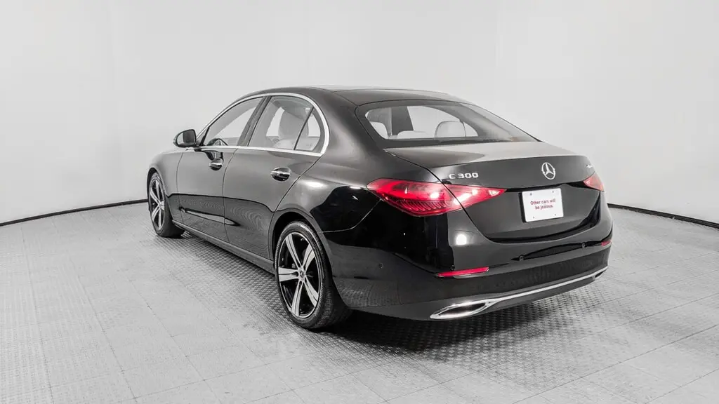 2025 MERCEDES-BENZ C-CLASS C 300 photo 5