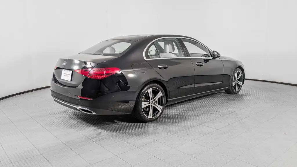 2025 MERCEDES-BENZ C-CLASS C 300 photo 7