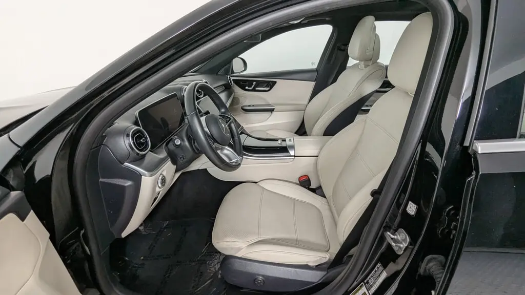 2025 MERCEDES-BENZ C-CLASS C 300 photo 12