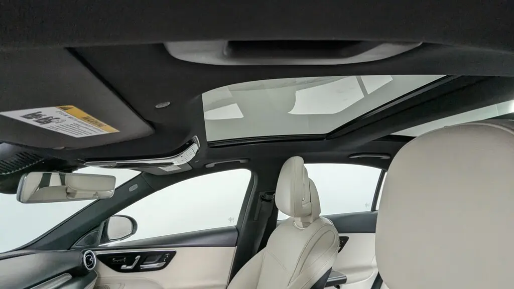 2025 MERCEDES-BENZ C-CLASS C 300 photo 13