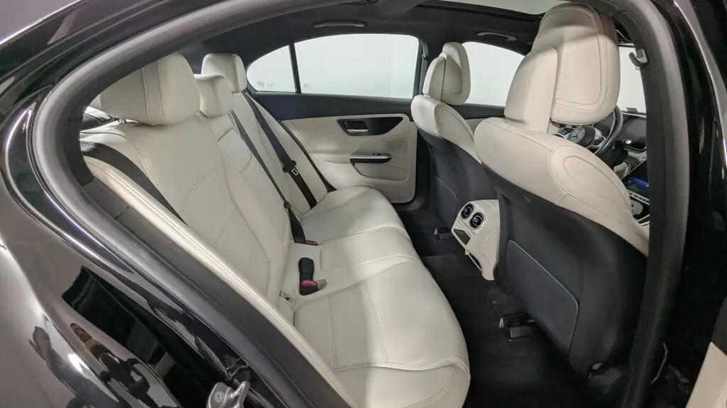2025 MERCEDES-BENZ C-CLASS C 300 photo 20