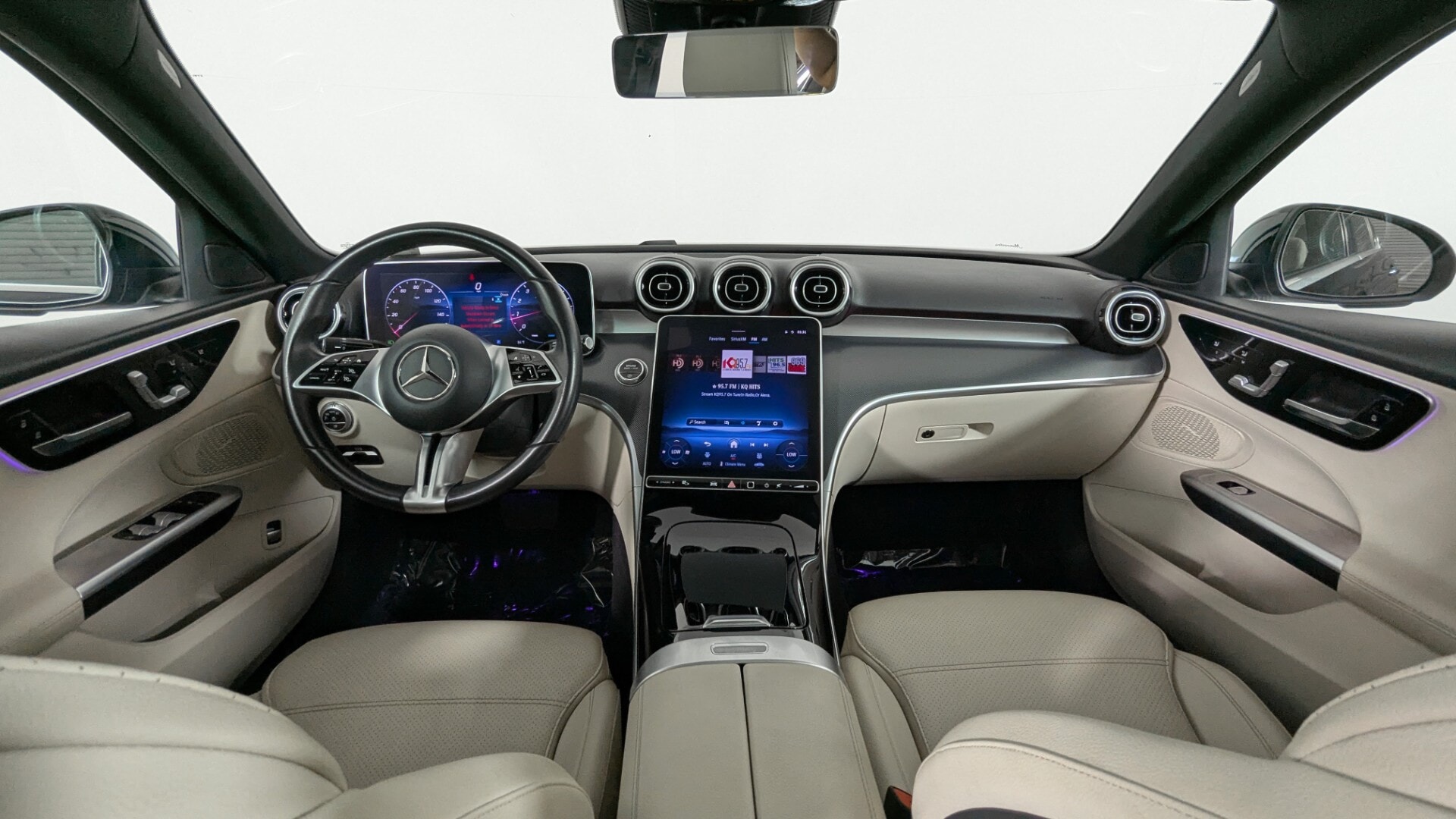 2025 MERCEDES-BENZ C-CLASS C 300 photo 24