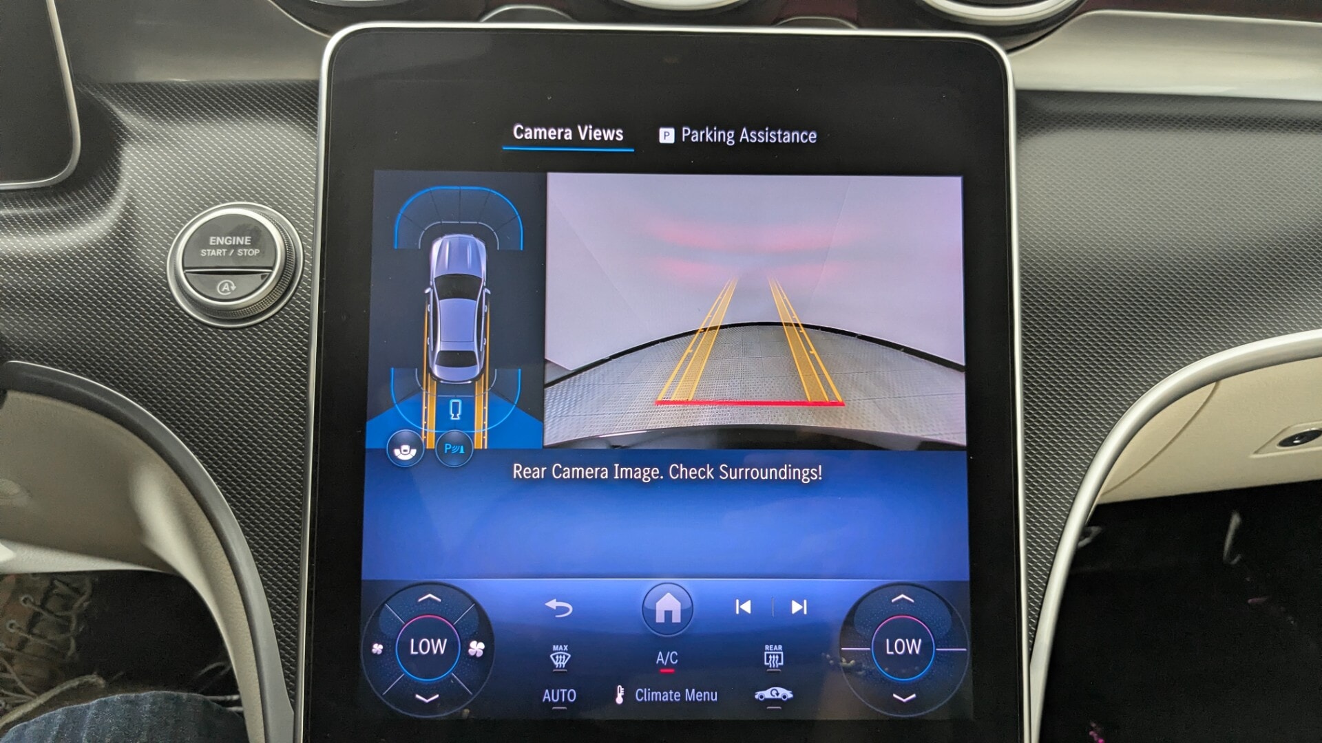 2025 MERCEDES-BENZ C-CLASS C 300 photo 29