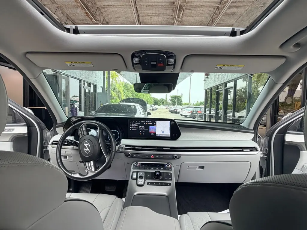 2024 HYUNDAI PALISADE SEL 8P photo 12