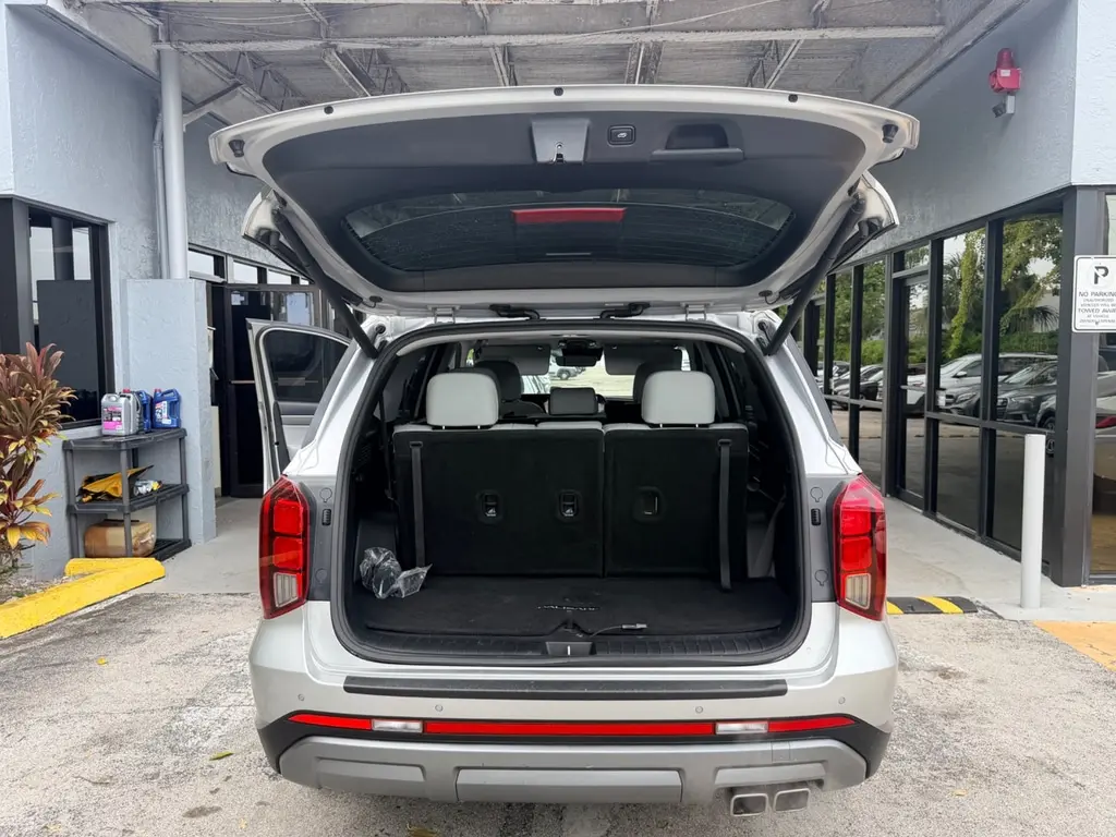 2024 HYUNDAI PALISADE SEL 8P photo 20
