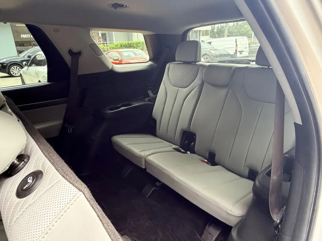 2024 HYUNDAI PALISADE SEL 8P photo 21