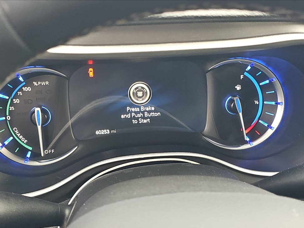 2024 CHRYSLER PACIFICA HYBRID SELECT photo 13