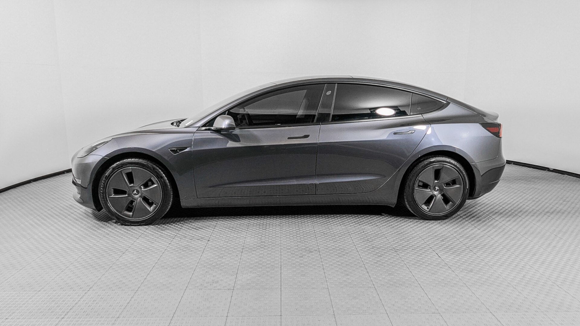 2023 TESLA MODEL 3 photo 2