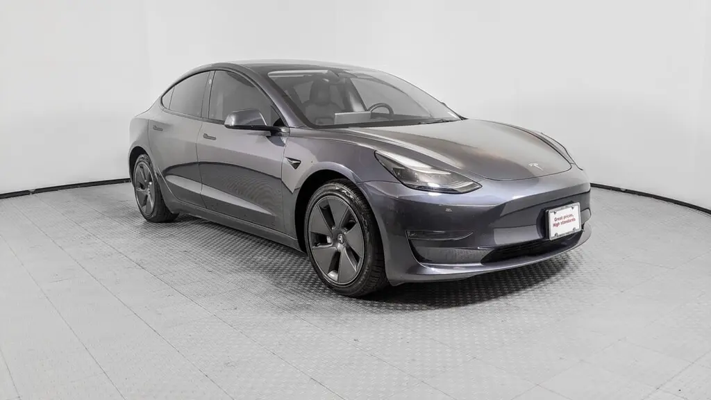2023 TESLA MODEL 3 photo 8