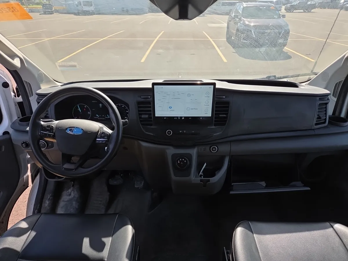 2023 FORD E-TRANSIT photo 8