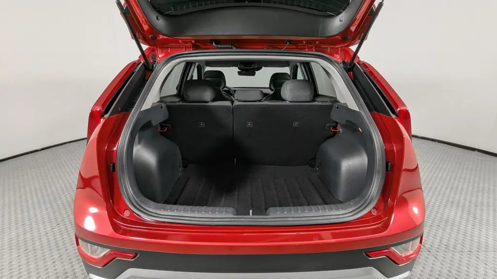 2025 KIA NIRO LX photo 17